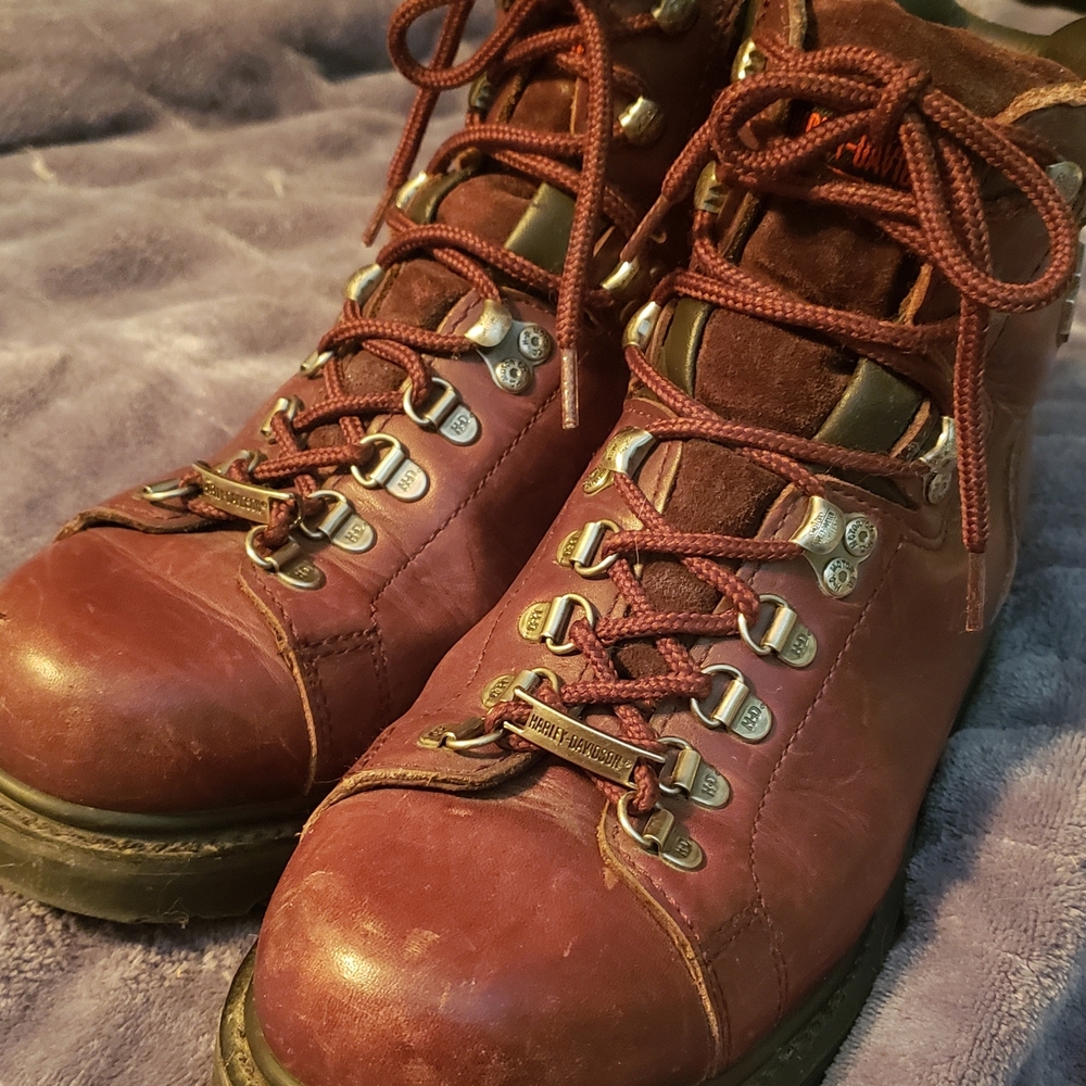 Harley-Davidson Burgundy Combat Boots